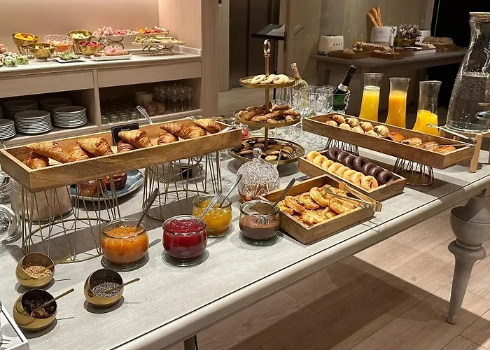Arcelon Hotel