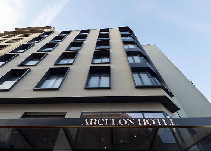 Hotel Arcelon 4*